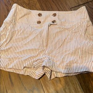 High waist Seersucker shorts